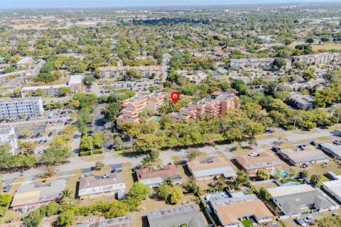 Condominio en venta en Plantation, Florida, 2 dormitorios, 90.12 m2 № 1697388 - foto 23