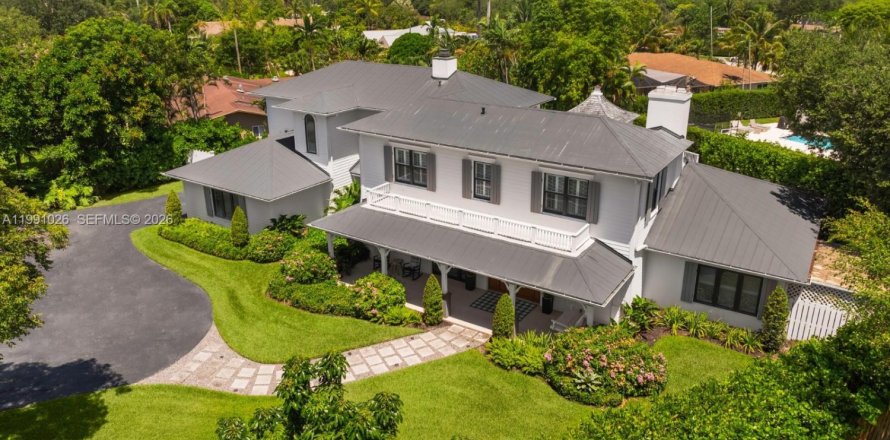Casa en Palmetto Bay, Florida 5 dormitorios, 430.42 m2 № 2057357