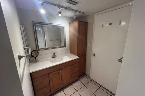 Copropriété à vendre à Tierra Verde, Floride: 2 chambres, 77.11 m2 № 2205000 - photo 30