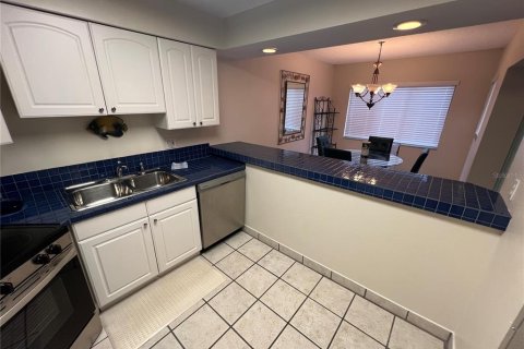 Copropriété à vendre à Tierra Verde, Floride: 2 chambres, 77.11 m2 № 2205000 - photo 18