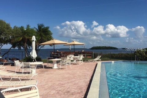 Copropriété à vendre à Tierra Verde, Floride: 2 chambres, 77.11 m2 № 2205000 - photo 4