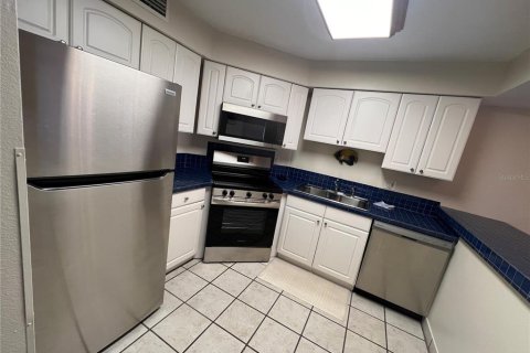 Copropriété à vendre à Tierra Verde, Floride: 2 chambres, 77.11 m2 № 2205000 - photo 17