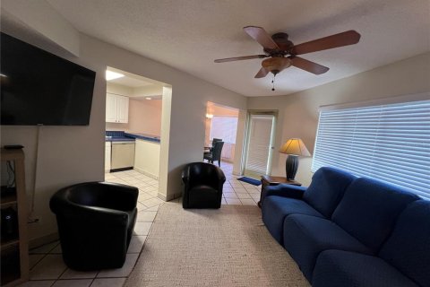 Copropriété à vendre à Tierra Verde, Floride: 2 chambres, 77.11 m2 № 2205000 - photo 13