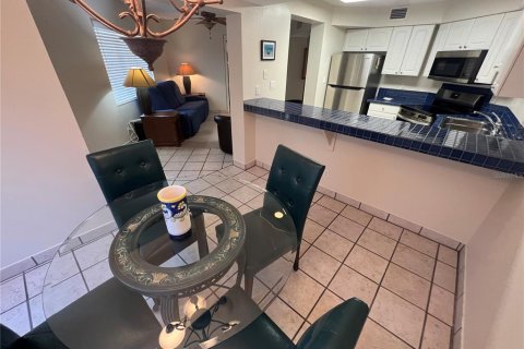Copropriété à vendre à Tierra Verde, Floride: 2 chambres, 77.11 m2 № 2205000 - photo 21
