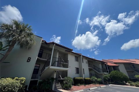 Condominio en Tierra Verde, Florida, 2 dormitorios № 2205000
