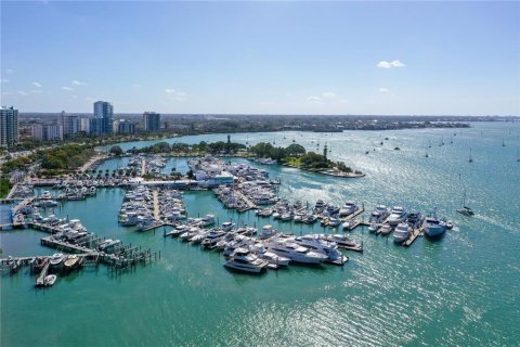Condominio en venta en Sarasota, Florida, 2 dormitorios, 69.03 m2 № 2235568 - foto 29