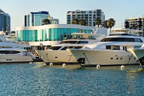 Condominio en venta en Sarasota, Florida, 2 dormitorios, 69.03 m2 № 2235568 - foto 28