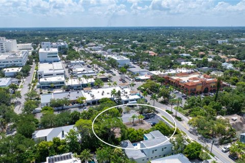 Condominio en venta en Sarasota, Florida, 2 dormitorios, 69.03 m2 № 2235568 - foto 18