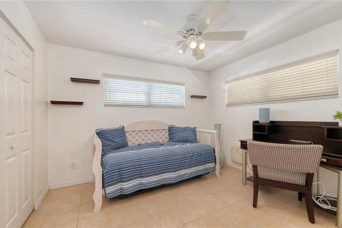 Condominio en venta en Sarasota, Florida, 2 dormitorios, 69.03 m2 № 2235568 - foto 15