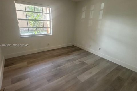 Copropriété à louer à Pembroke Pines, Floride: 2 chambres, 86.58 m2 № 1999569 - photo 5