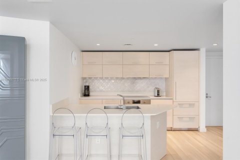 Copropriété à vendre à Miami, Floride: 2 chambres, 89.28 m2 № 1920667 - photo 1