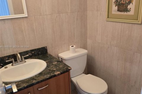 Copropriété à louer à Sunny Isles Beach, Floride: 1 chambre, 71.26 m2 № 2051699 - photo 12