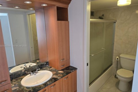 Copropriété à louer à Sunny Isles Beach, Floride: 1 chambre, 71.26 m2 № 2051699 - photo 3
