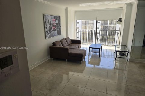 Copropriété à louer à Sunny Isles Beach, Floride: 1 chambre, 71.26 m2 № 2051699 - photo 13