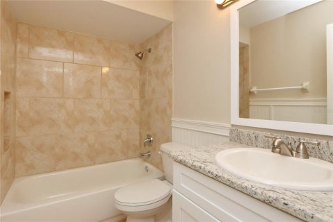 Villa ou maison à louer à Tampa, Floride: 3 chambres, 141.12 m2 № 2414973 - photo 15