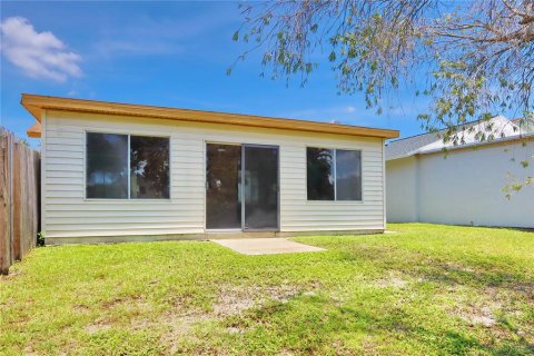 Villa ou maison à louer à Tampa, Floride: 3 chambres, 141.12 m2 № 2414973 - photo 22