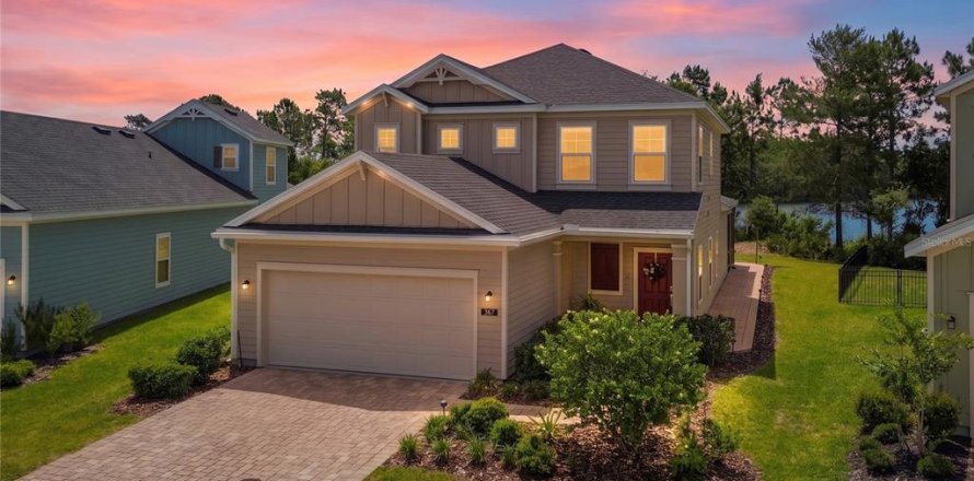 House in Saint Augustine, Florida 4 bedrooms, 210.42 sq.m. № 2157231