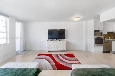 Copropriété à louer à Miami Beach, Floride: 51.1 m2 № 1934575 - photo 5