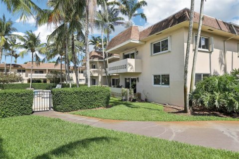 Condo in Palmetto Bay, Florida, 2 bedrooms  № 1689245 - photo 24