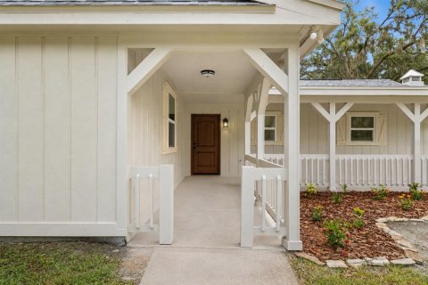 House in Brooksville, Florida 3 bedrooms, 239.59 sq.m. № 2302524 - photo 7
