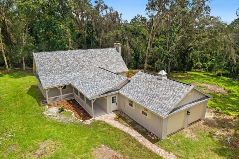 House in Brooksville, Florida 3 bedrooms, 239.59 sq.m. № 2302524 - photo 9