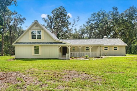 House in Brooksville, Florida 3 bedrooms, 239.59 sq.m. № 2302524 - photo 5