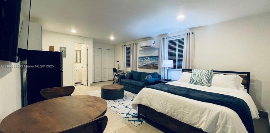 Studio à Miami, Floride № 2037976