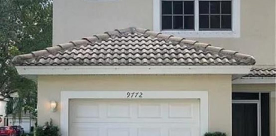 Townhouse in Boynton Beach, Florida 3 bedrooms, 139.54 sq.m. № 2083216