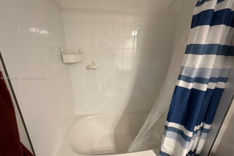 Adosado en alquiler en Florida City, Florida, 3 dormitorios, 128.21 m2 № 1996385 - foto 17