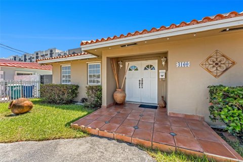 Villa ou maison à vendre à Miami, Floride: 3 chambres, 165.55 m2 № 1859011 - photo 10