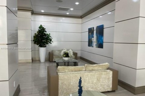 Condo in Sunny Isles Beach, Florida, 1 bedroom  № 2152954 - photo 10