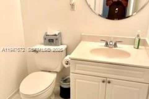 Condo in Sunny Isles Beach, Florida, 1 bedroom  № 2152954 - photo 18