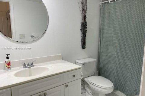 Condo in Sunny Isles Beach, Florida, 1 bedroom  № 2152954 - photo 16
