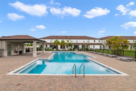 Adosado en venta en Kissimmee, Florida, 4 dormitorios, 173.45 m2 № 2213500 - foto 26