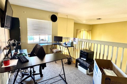 Casa en venta en Pembroke Pines, Florida, 4 dormitorios, 251.67 m2 № 1790631 - foto 16