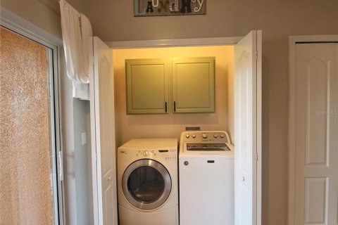 Touwnhouse à louer à Lakeland, Floride: 2 chambres, 113.71 m2 № 2403048 - photo 13