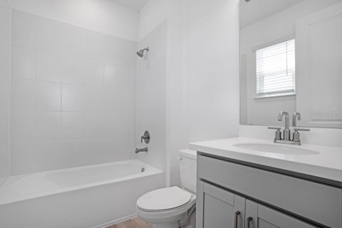 Casa en venta en Kissimmee, Florida, 3 dormitorios, 184.78 m2 № 1782996 - foto 23