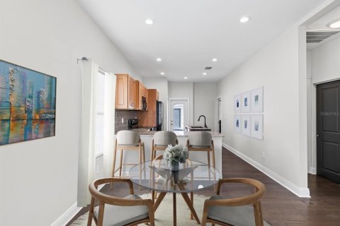 Casa en venta en Tampa, Florida, 3 dormitorios, 128.39 m2 № 2095259 - foto 28