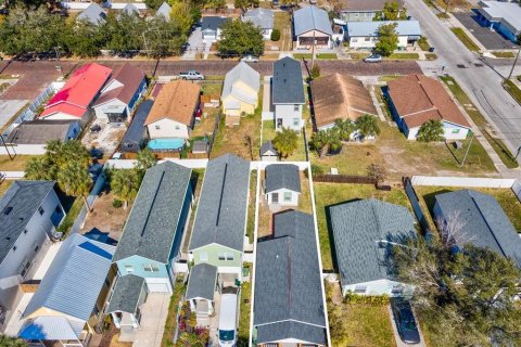 Casa en venta en Tampa, Florida, 3 dormitorios, 128.39 m2 № 2095259 - foto 23