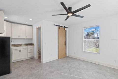 Casa en venta en Tampa, Florida, 3 dormitorios, 128.39 m2 № 2095259 - foto 14