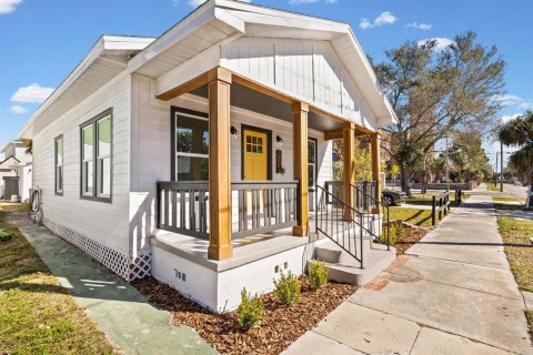 Casa en venta en Tampa, Florida, 3 dormitorios, 128.39 m2 № 2095259 - foto 20