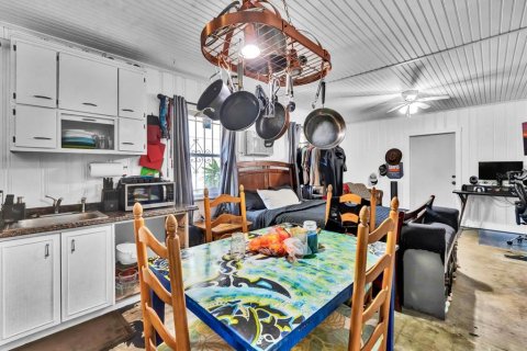 Casa en venta en New Smyrna Beach, Florida, 4 dormitorios, 199.83 m2 № 1608975 - foto 27