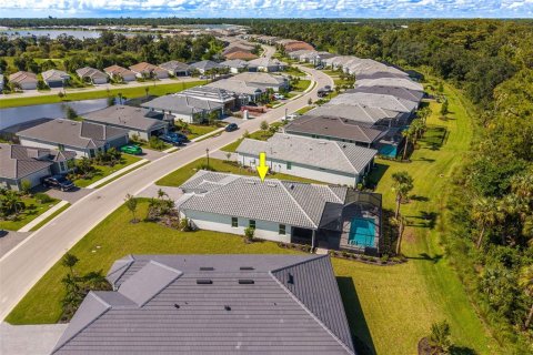 Villa ou maison à vendre à North Fort Myers, Floride: 3 chambres, 193.61 m2 № 2389096 - photo 23