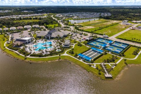 Villa ou maison à vendre à North Fort Myers, Floride: 3 chambres, 193.61 m2 № 2389096 - photo 27