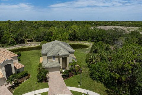 Villa ou maison à vendre à Venice, Floride: 5 chambres, 303.6 m2 № 2210465 - photo 2