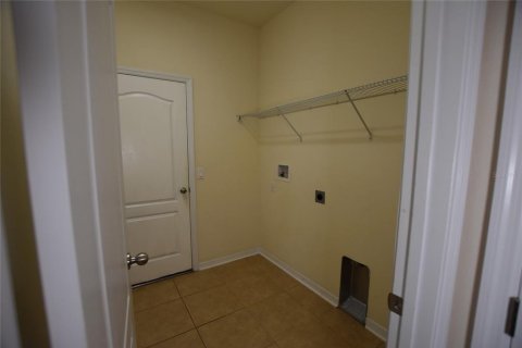 Casa en alquiler en Groveland, Florida, 3 dormitorios, 150.41 m2 № 1851053 - foto 12