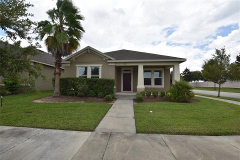 Casa en alquiler en Groveland, Florida, 3 dormitorios, 150.41 m2 № 1851053 - foto 1