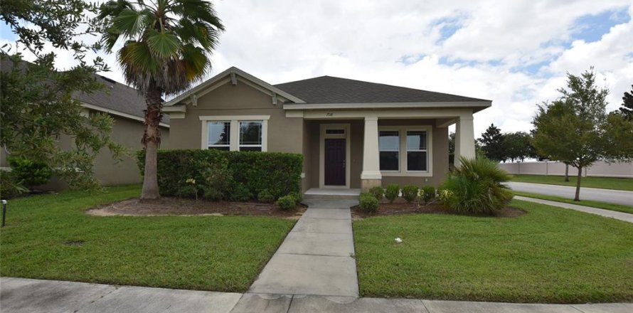 Casa en Groveland, Florida 3 dormitorios, 150.41 m2 № 1851053
