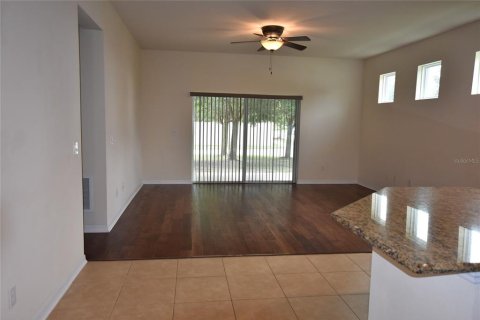 Casa en alquiler en Groveland, Florida, 3 dormitorios, 150.41 m2 № 1851053 - foto 8