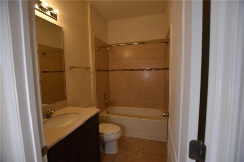 Casa en alquiler en Groveland, Florida, 3 dormitorios, 150.41 m2 № 1851053 - foto 10